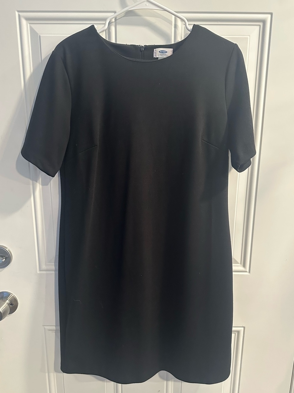 Old Navy Black Knit A-Line Short Sleeve Dress medium Round Neck mini